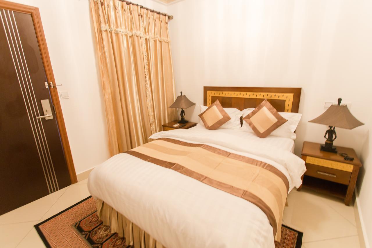 Residence Hoteliere Le Jomonia リーブルヴィル エクステリア 写真